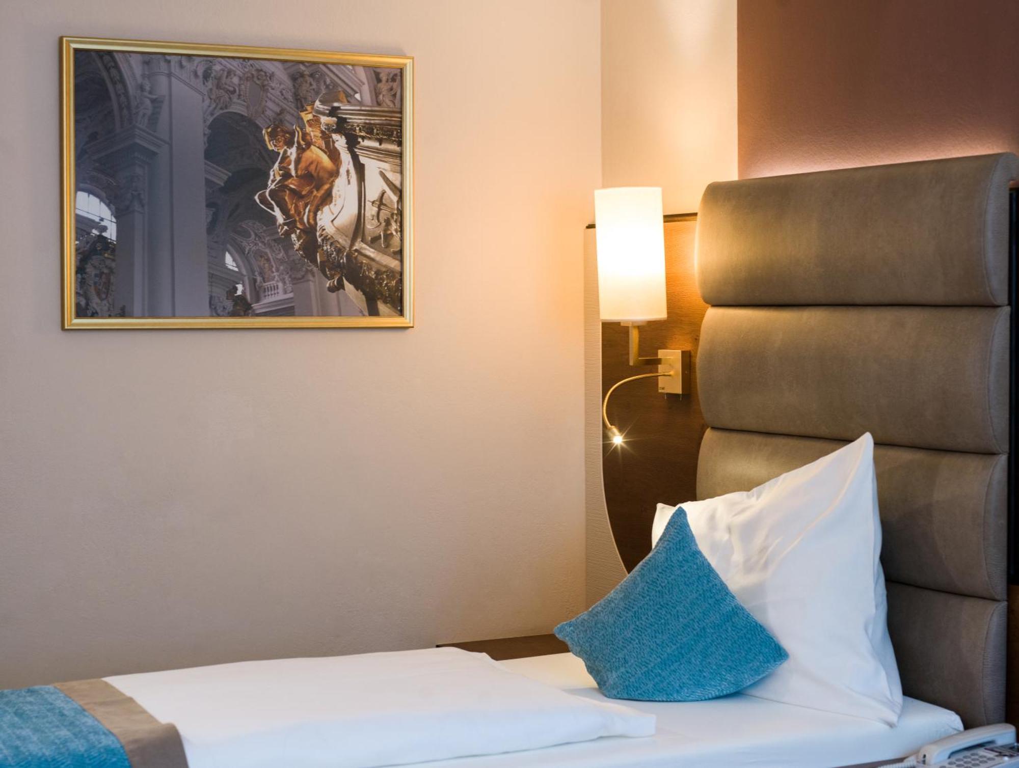 Hotel Koenig Passau Ngoại thất bức ảnh